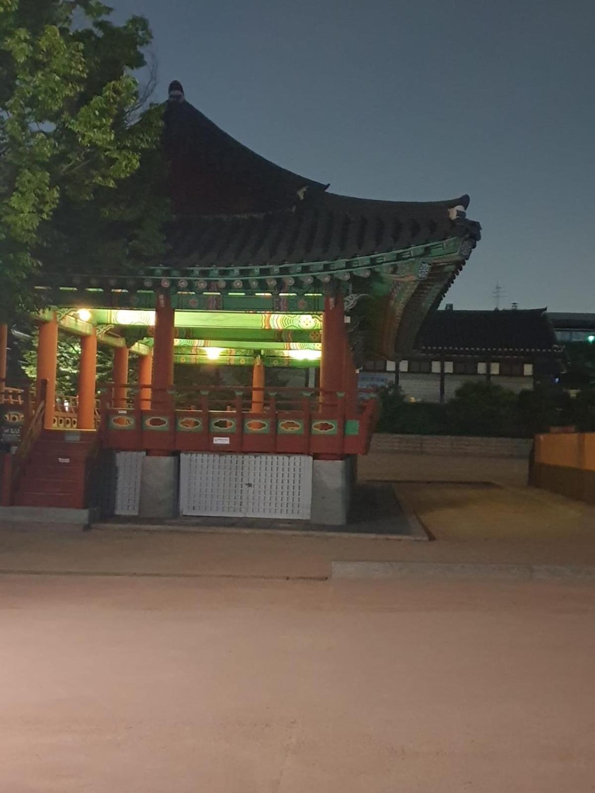 Family Home Seoul Exterior photo